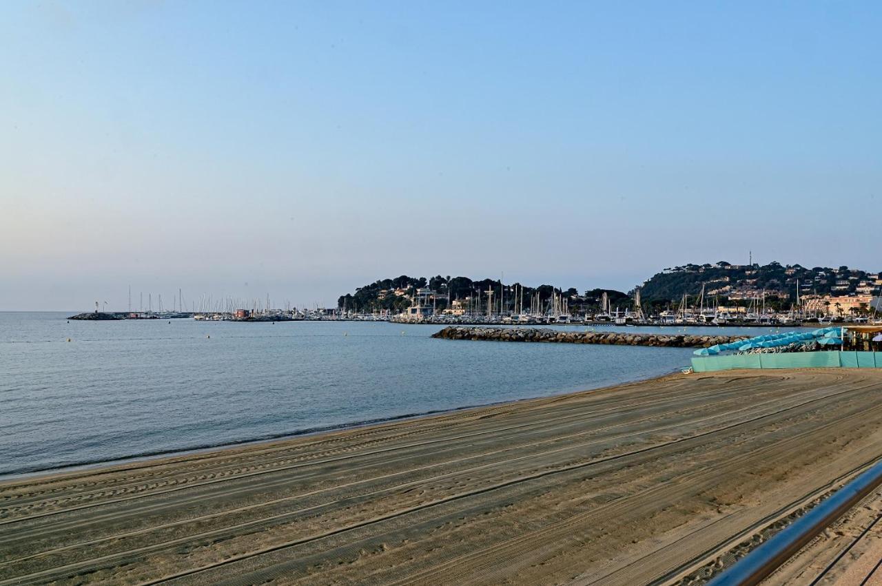 Résidence Rivazur Cavalaire-sur-Mer Esterno foto