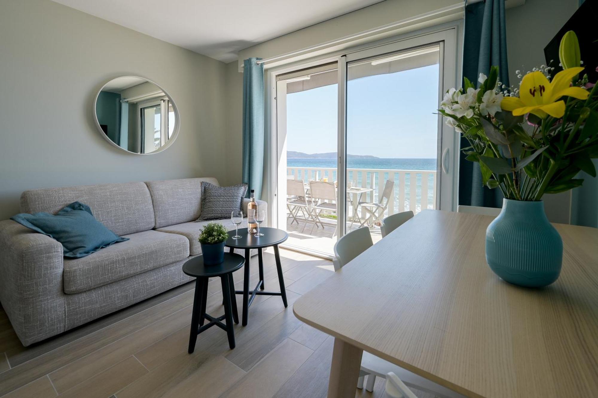 Résidence Rivazur Cavalaire-sur-Mer Esterno foto